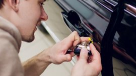 6 tips for a DIY door lock actuator replacement