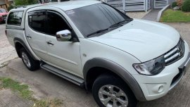 Sell 2nd Hand 2010 Mitsubishi Strada at 57000 km in Manila