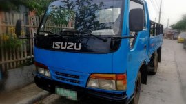 Selling Isuzu Elf 2015 at 10000 km in Davao City