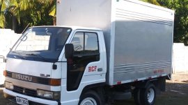 Selling 2nd Hand White Mitsubishi CanterA 2013