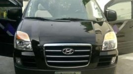 2nd Hand Hyundai Starex 2005 Manual Diesel for sale in Valenzuela