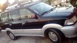 Selling 2nd Hand Toyota Revo 2002 Manual Gasoline at 120000 km in Bacacay
