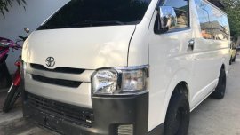 White Toyota Hiace 2017 Manual Diesel for sale in Quezon City