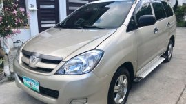 Sell 2nd Hand 2008 Toyota Innova in Parañaque