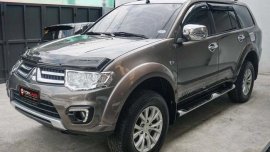 Selling Mitsubishi Montero 2015 at 50000 km in Quezon City