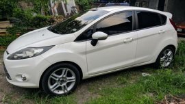 Selling Ford Fiesta 2012 Automatic Gasoline in Bocaue