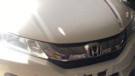 Sell 2nd Hand 2017 Honda City Automatic Gasoline at 80000 km in Lipa