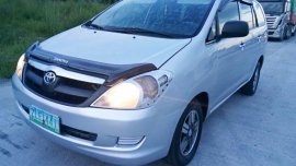 Selling Toyota Innova 2008 Manual Gasoline in Urdaneta