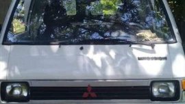 Mitsubishi L300 1995 Manual Diesel for sale in Alaminos