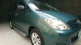 2nd Hand Toyota Innova 2009 at 80000 km for sale