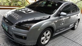 Selling 2nd Hand Ford Focus 2006 in Makati