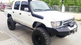 Toyota Hilux 2000 Manual Diesel for sale in San Fernando