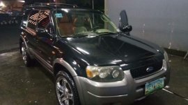 Sell Black 2006 Ford Escape in Pasig