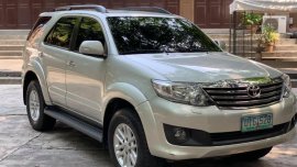 Sell Silver 2012 Toyota Fortuner at 35000 km in Manila