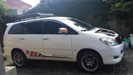 Toyota Innova 2005 Manual Gasoline for sale in Laur