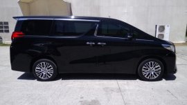 Toyota Alphard 2018 at 10000 km for sale in Pasig