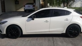 Selling Used Mazda 2 2015 in Muntinlupa