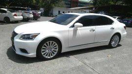 White Lexus Ls 460 2013 at 43175 km for sale 