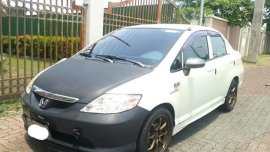 Selling White Honda City 2003 in Caloocan 