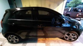 Selling Black Kia Picanto 2017 Automatic Gasoline