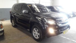 Selling Used Isuzu Mu-X 2016 at 50000 km in San Fernando