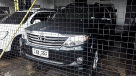 Black Toyota Fortuner 2012 for sale Automatic