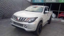 Selling Mitsubishi Strada 2015 at 88000 km in Pasig