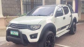 Mitsubishi Strada 2012 Automatic Diesel for sale in Quezon City