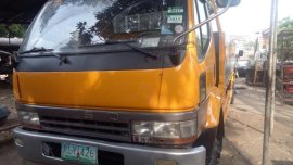 Selling Used Mitsubishi Fuso in Quezon City
