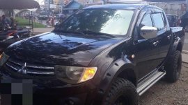 Selling 2nd Hand Mitsubishi Strada 2013 at 90000 km in Zamboanga City