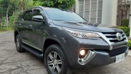 Selling 2nd Hand Toyota Fortuner 2018 at 15000 km in Angeles