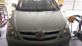 Selling Toyota Innova 2005 Automatic Diesel in Manila