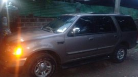2nd Hand Ford Expedition 2001 Automatic Gasoline for sale in Talisay