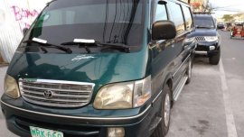 Selling 2nd Hand Toyota Hiace 2001 Manual Diesel at 120000 km in Bayambang