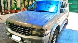 Selling 2nd Hand Ford Everest 2005 at 120000 km in Quezon City