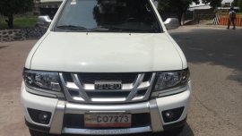 Sell 2nd Hand 2016 Isuzu Sportivo X Automatic Diesel at 14000 km in Marikina