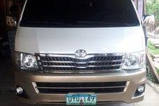 White Toyota Hiace 2013 for sale in Alaminos