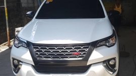 Selling 2nd Hand Toyota Fortuner 2018 Automatic Diesel at 20000 km in Pandi