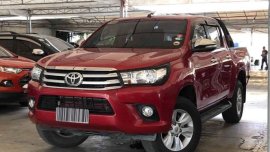 Selling 2nd Hand Toyota Hilux 2016 in Makati
