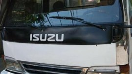 Selling 2nd Hand Isuzu Elf 2007 in Dasmariñas