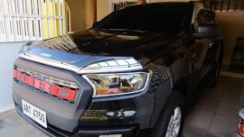 2nd Hand Ford Everest 2015 Manual Diesel for sale in Lucena
