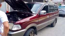 Selling 2nd Hand Toyota Revo 2002 in Mabalacat