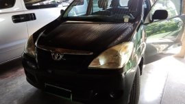 Selling 2nd Hand Toyota Avanza 2011 Manual Gasoline at 80000 km in Manila