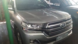 Toyota Land Cruiser 2018 Automatic Diesel for sale in Manila