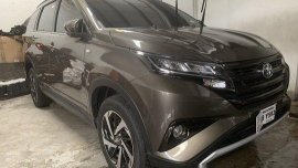 Selling Brown Toyota Rush 2019 Automatic Gasoline at 1684 km in Quezon City