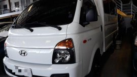 Selling 2nd Hand Hyundai H-100 2016 in Quezon City