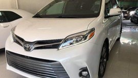 Sell White 2019 Toyota Sienna in Quezon City