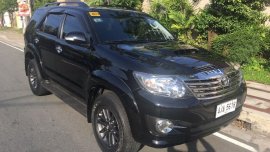 Selling Black Toyota Fortuner 2015 Automatic Diesel at 48000 km in Quezon City
