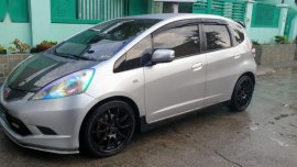Selling 2nd Hand Honda Jazz 2010 in Biñan