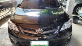Selling 2nd Hand Toyota Corolla Altis 2013 in Makati